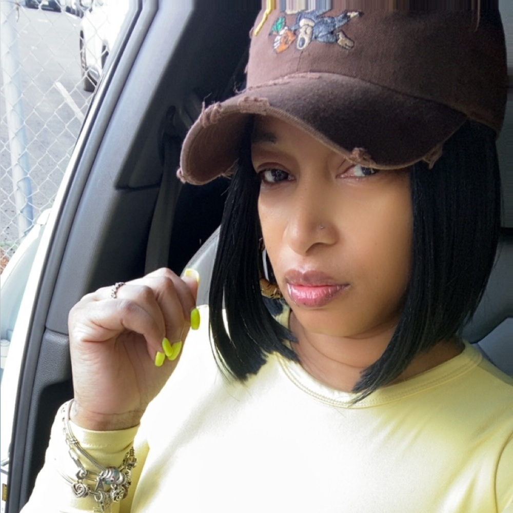 Meet your Posher, Dawanna